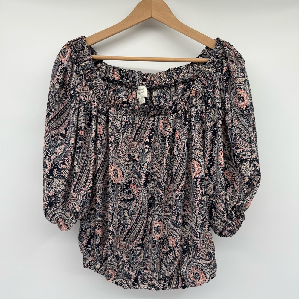 Roan + Ryan Off Shoulder Blouse XS Paisley Navy Pink Boho Gypsy‎ Breezy
